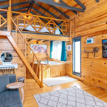 Tringo Hotel Ayvalı